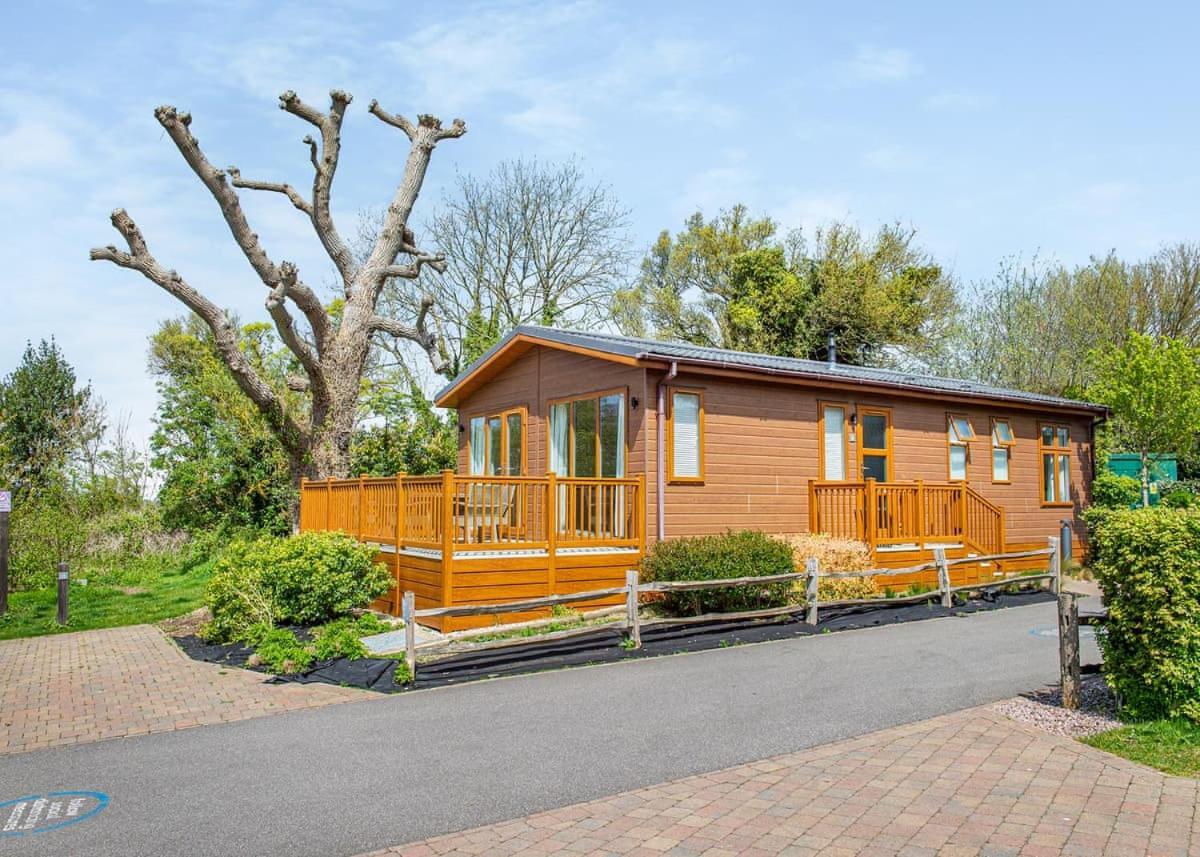 Canterbury Reach Lodge Retreat Petham Esterno foto
