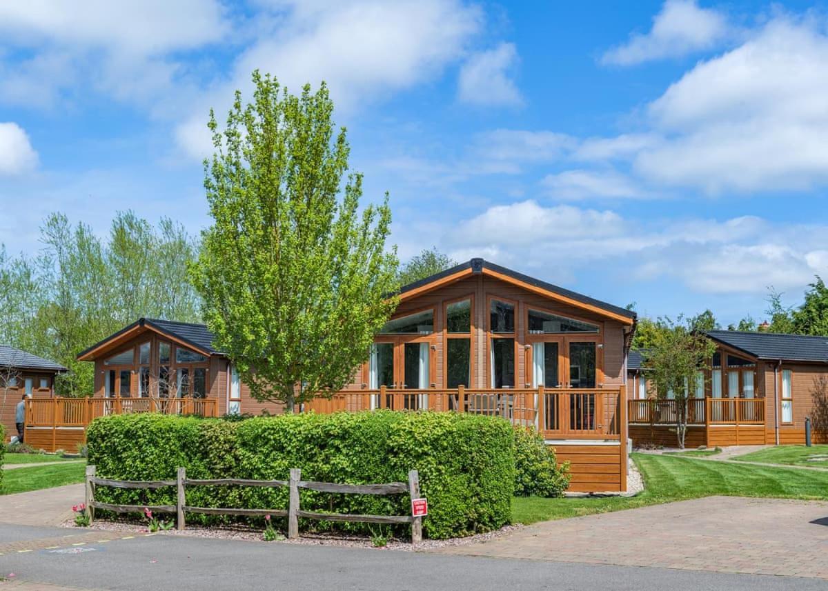 Canterbury Reach Lodge Retreat Petham Esterno foto